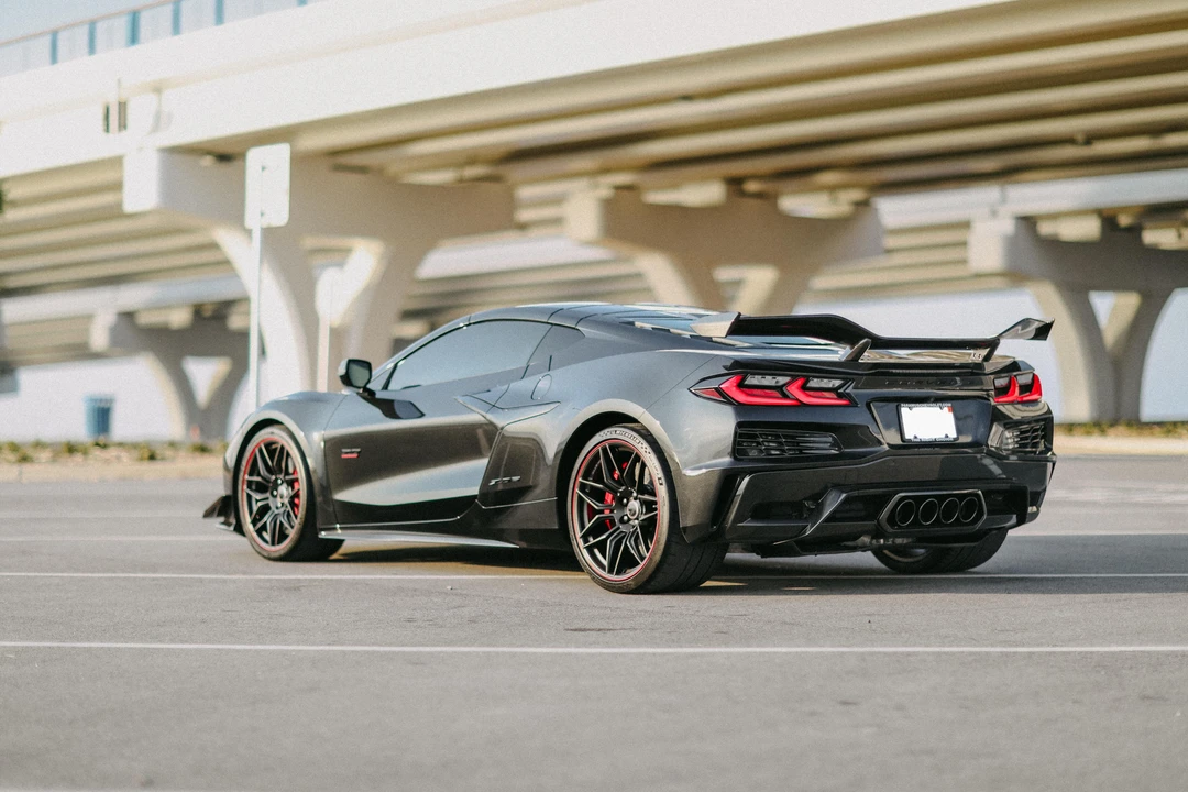 2023 Chevrolet Corvette C8 Z06 - Image 11 of 31