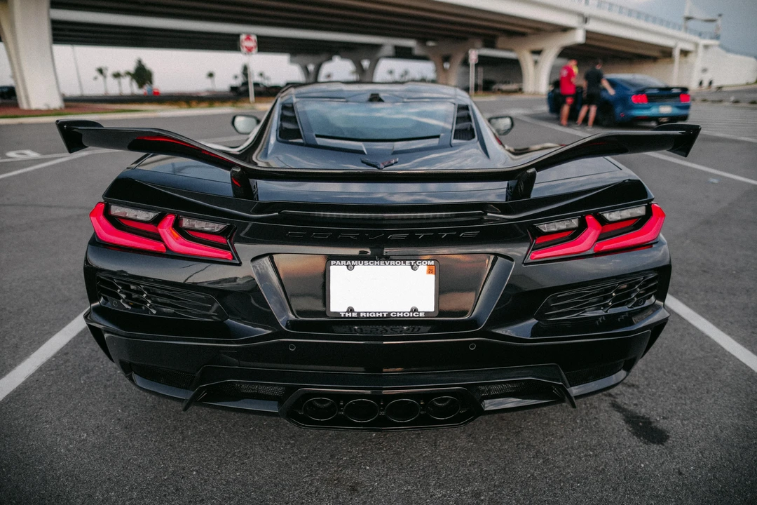 2023 Chevrolet Corvette C8 Z06 - Image 18 of 31