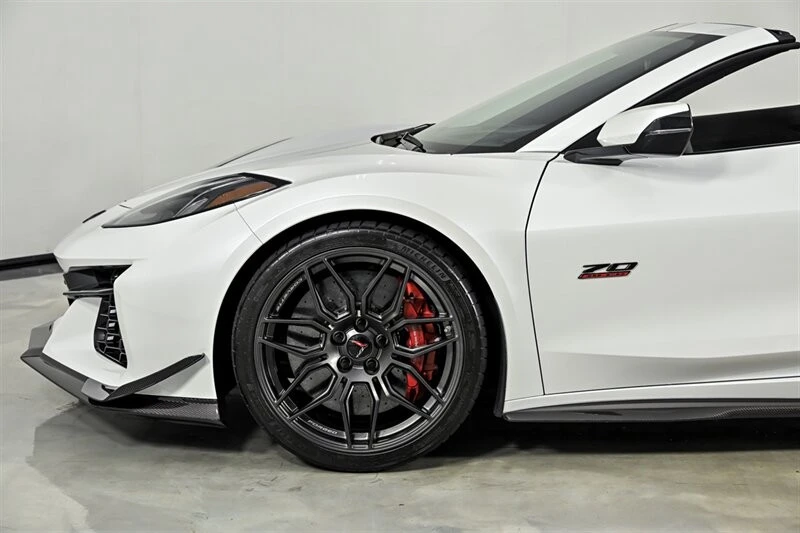 2023 Chevrolet Corvette C8 Z06 - Image 9 of 31