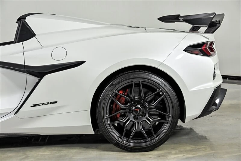 2023 Chevrolet Corvette C8 Z06 - Image 11 of 31