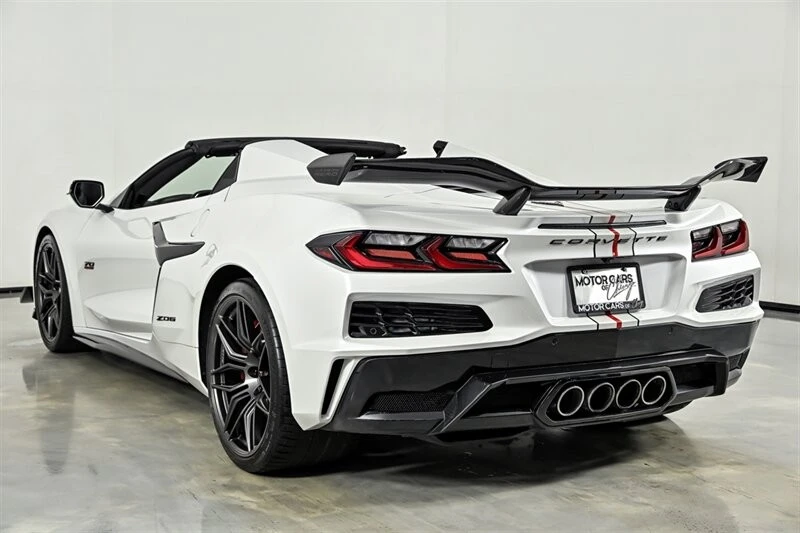 2023 Chevrolet Corvette C8 Z06 - Image 13 of 31