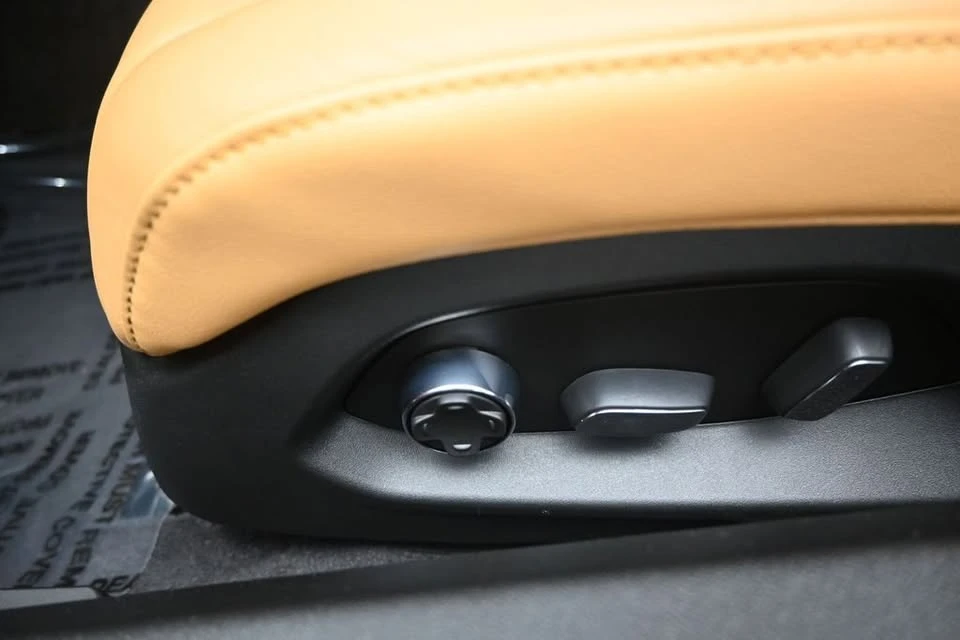 2023 Chevrolet Corvette C8 Z06 - Image 10 of 20
