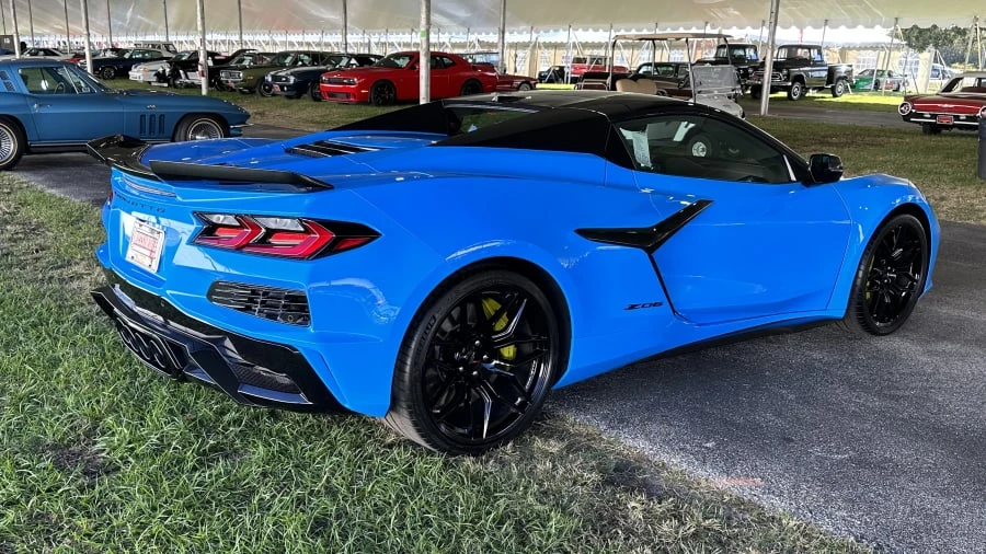 2023 Chevrolet Corvette C8 Z06 - Image 2 of 5