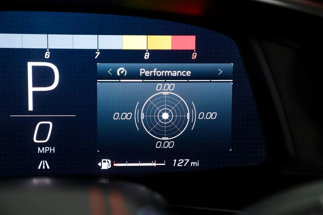 2023 Chevrolet - Image 18 of 31