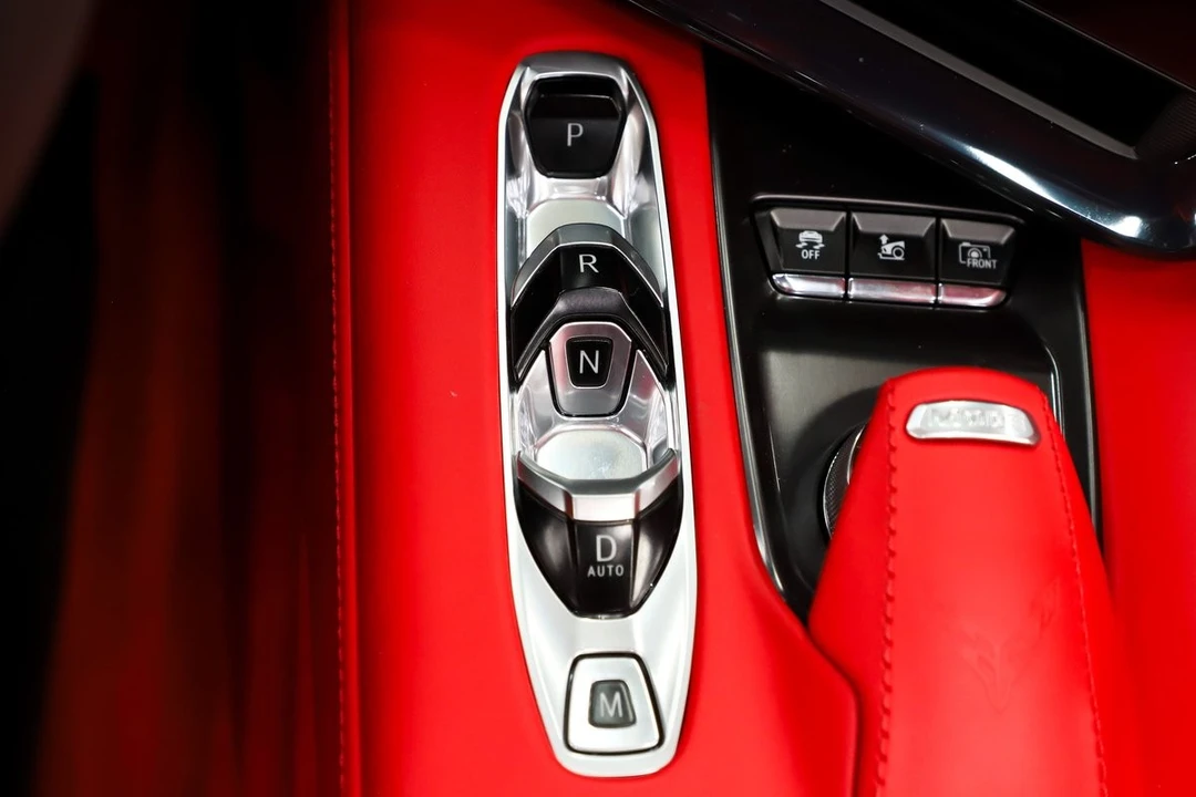 2023 Chevrolet - Image 4 of 31
