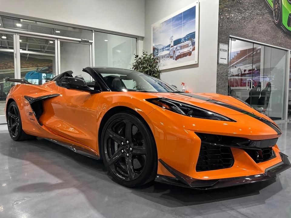 2023 Chevrolet Corvette C8 Z06 - Image 27 of 31