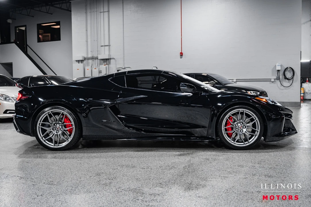 2023 Chevrolet Corvette C8 Z06 - Image 5 of 21