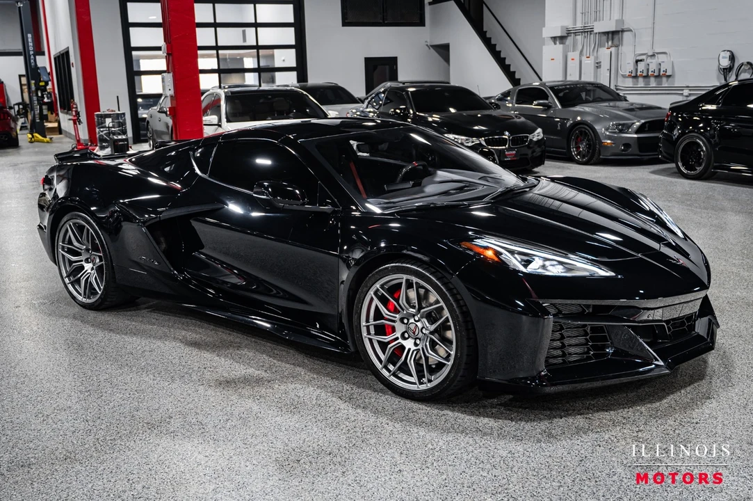 2023 Chevrolet Corvette C8 Z06 - Image 6 of 31