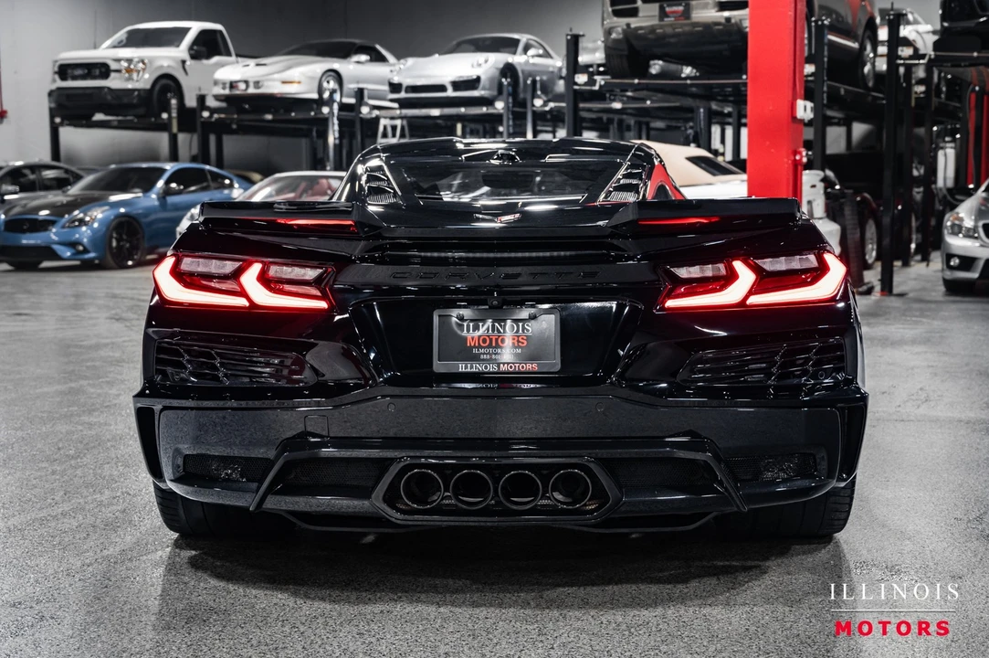 2023 Chevrolet Corvette C8 Z06 - Image 3 of 31