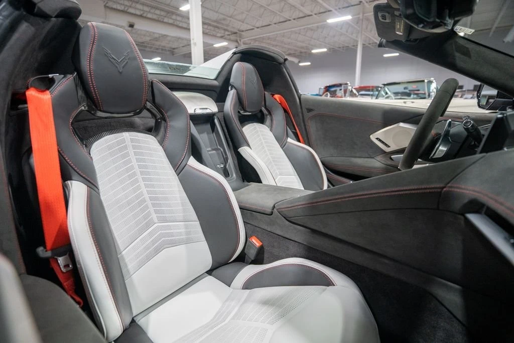 2023 Chevrolet Corvette C8 - Image 27 of 31