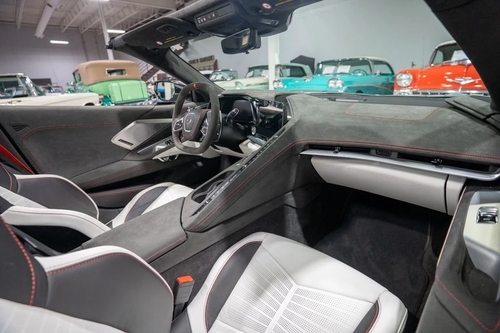 2023 Chevrolet Corvette C8 - Image 25 of 31