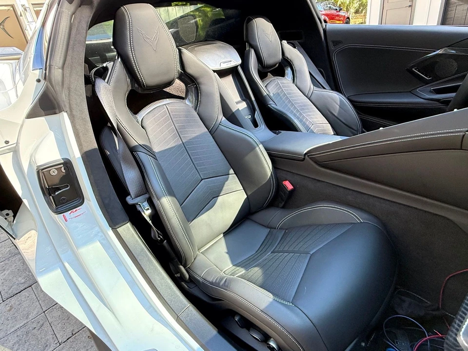 2023 Chevrolet Corvette C8 Z06 - Image 3 of 12
