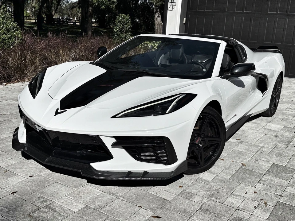 2023 Chevrolet Corvette C8 Z06 - Image 2 of 12