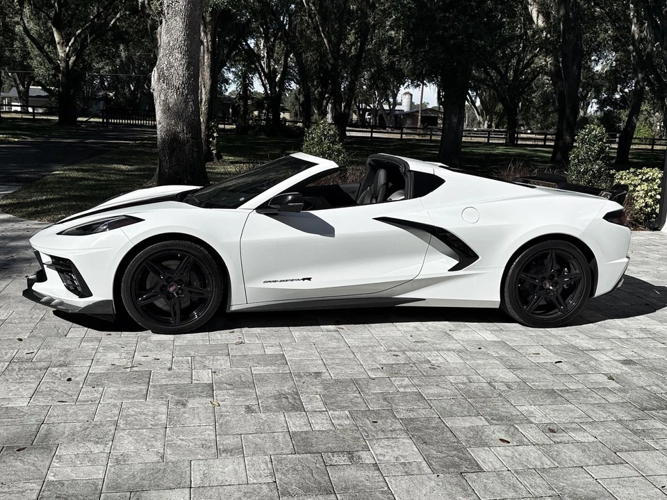 2023 Chevrolet Corvette C8 Z06 - Image 8 of 12