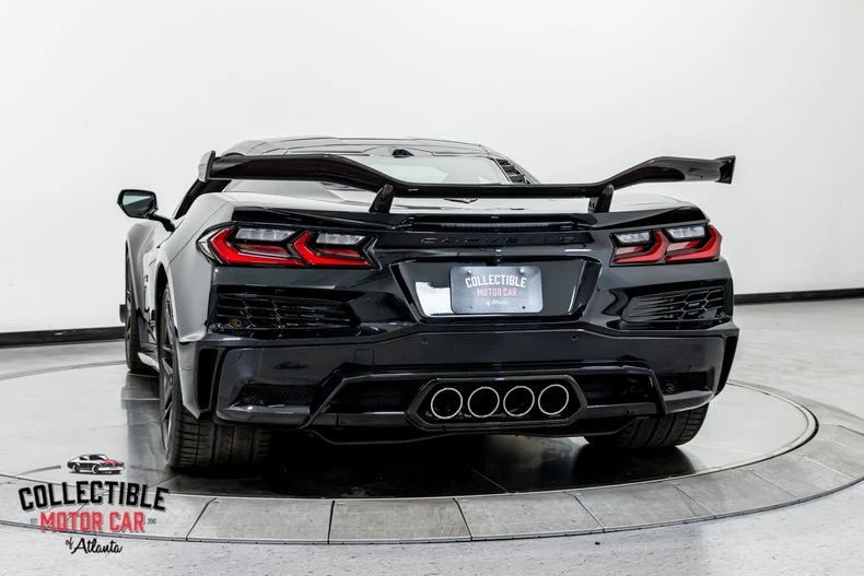 2023 Chevrolet Corvette C8 Z06 - Image 17 of 31