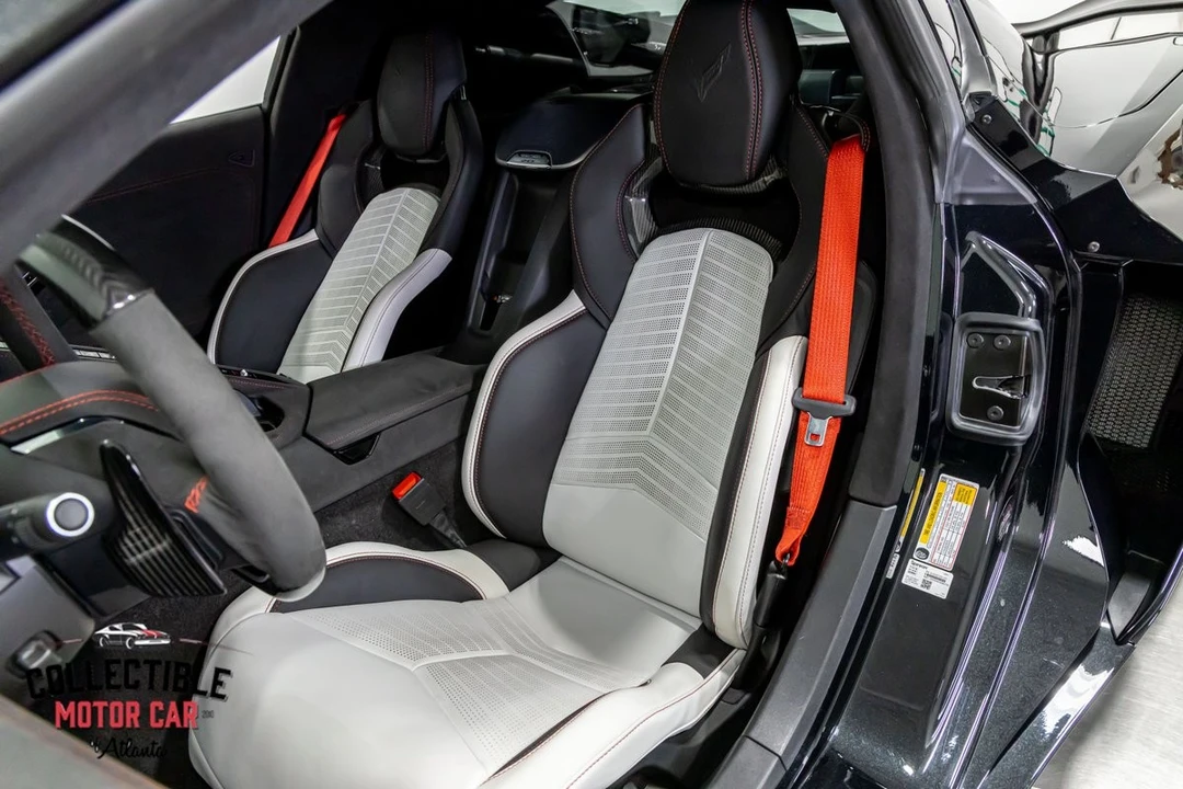2023 Chevrolet Corvette C8 Z06 - Image 4 of 31