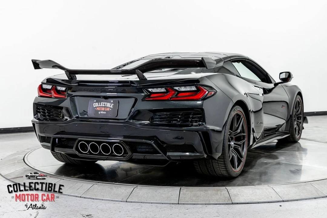 2023 Chevrolet Corvette C8 Z06 - Image 20 of 31
