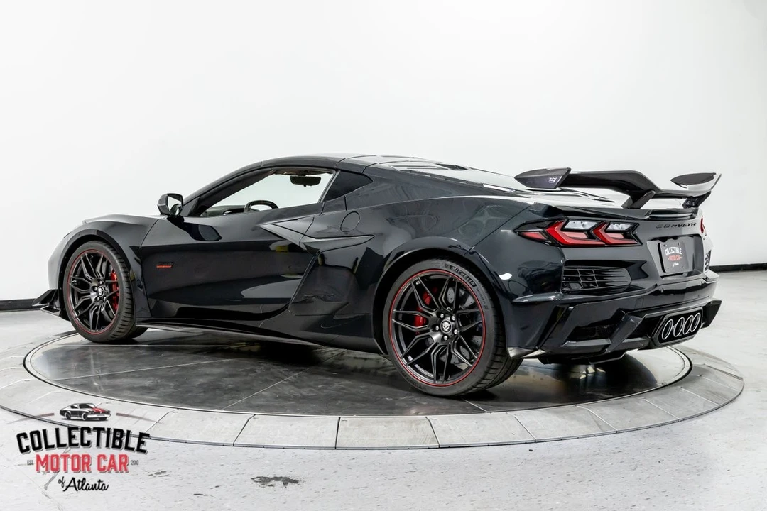 2023 Chevrolet Corvette C8 Z06 - Image 14 of 31