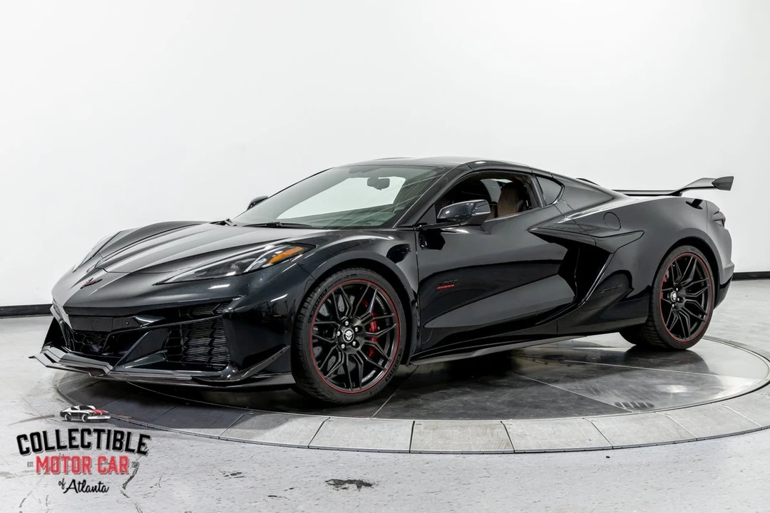 2023 Chevrolet Corvette C8 Z06 - Image 10 of 31