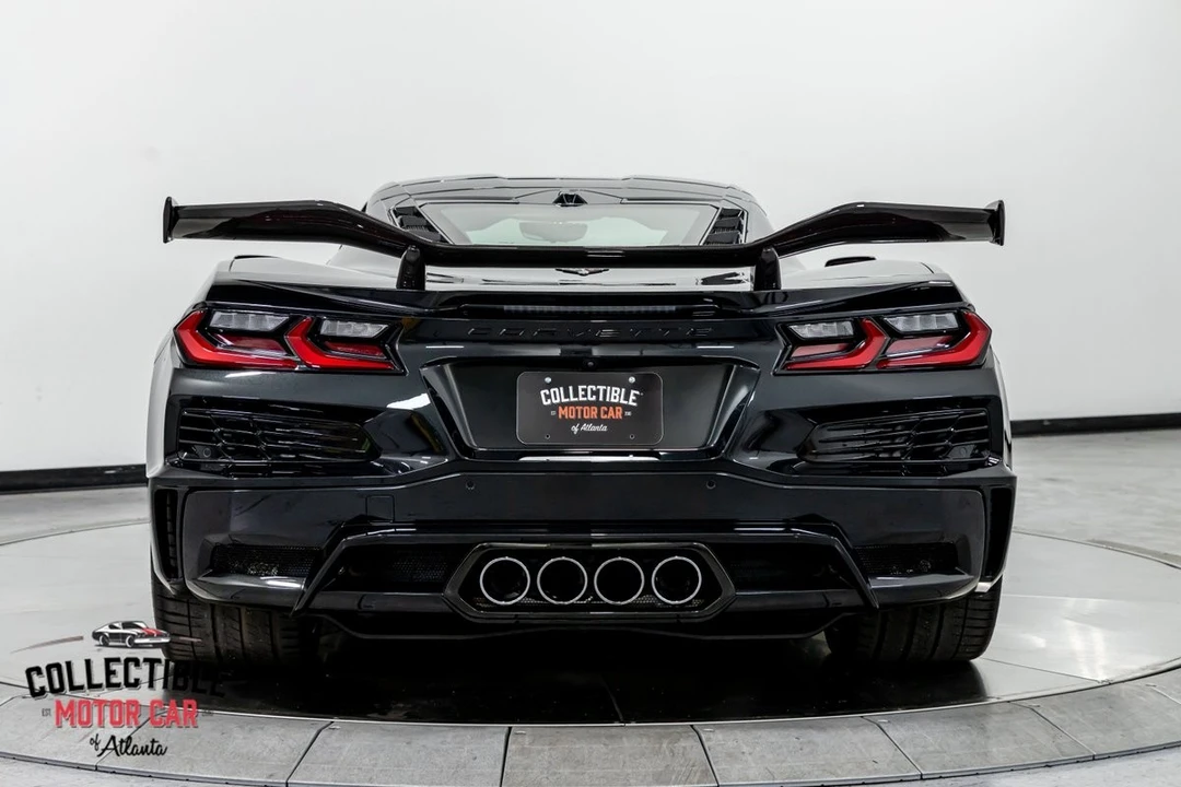 2023 Chevrolet Corvette C8 Z06 - Image 18 of 31