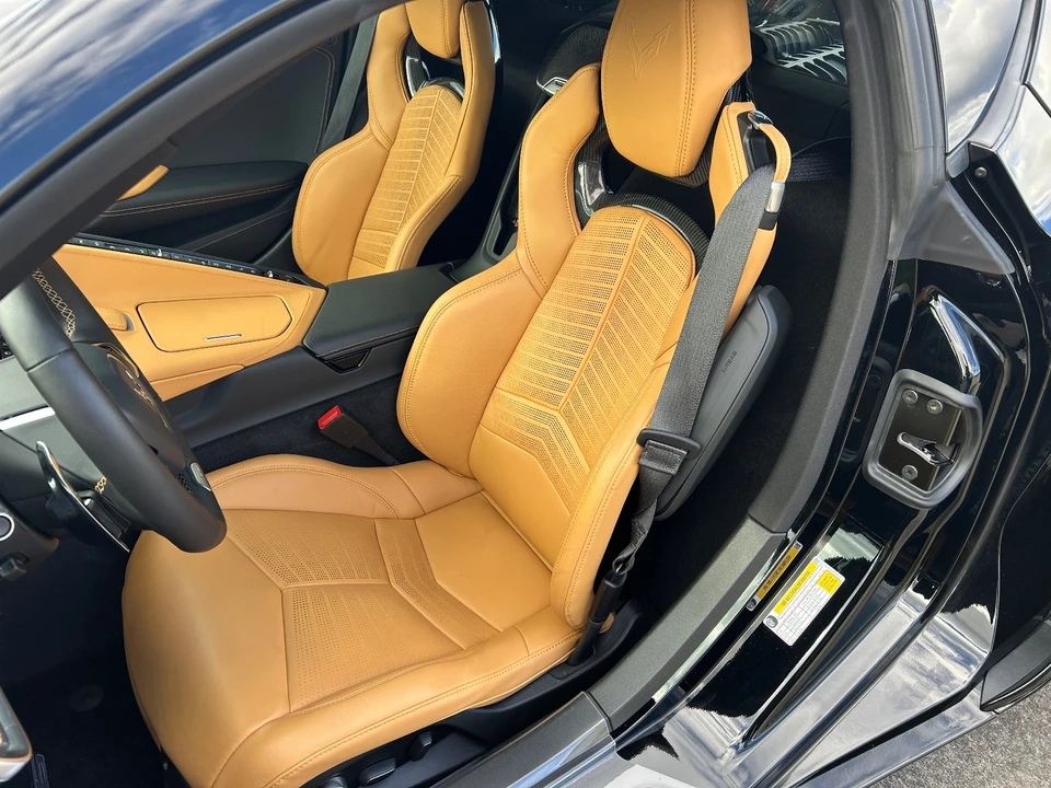 2023 Chevrolet Corvette C8 - Image 8 of 9