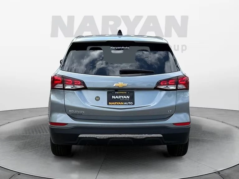 2023 Chevrolet Equinox - Image 4 of 15