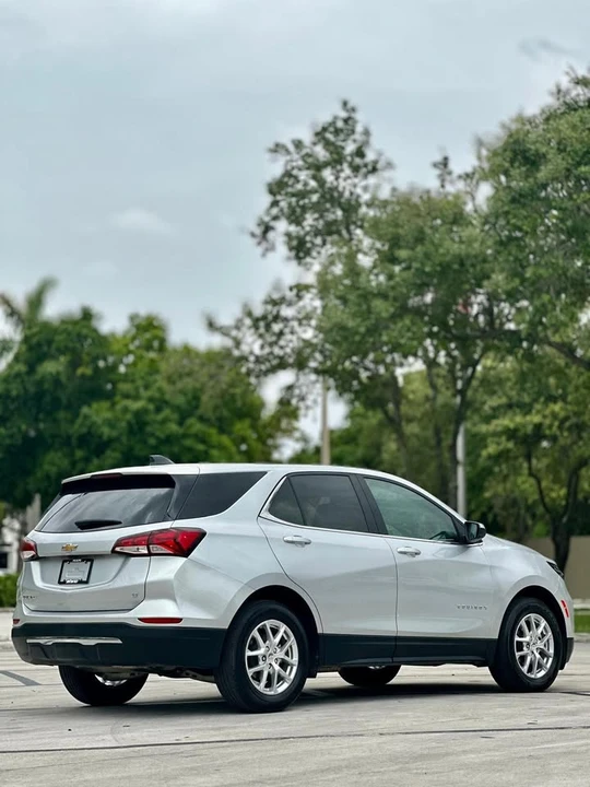 2023 Chevrolet Equinox - Image 7 of 8
