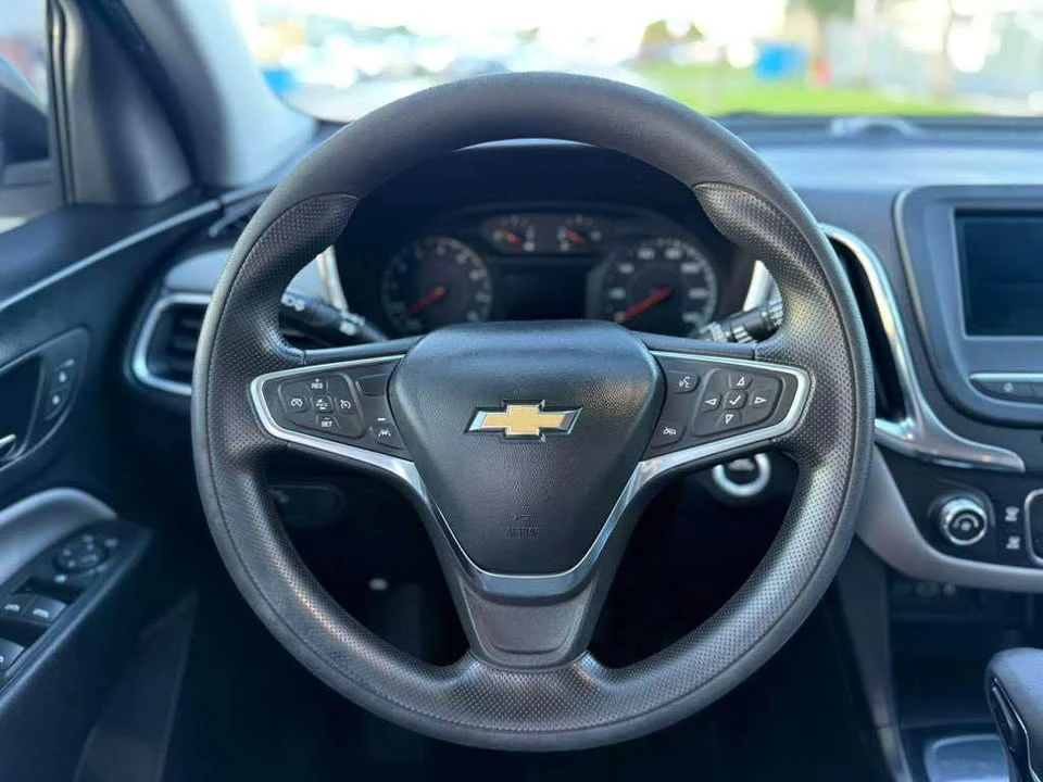 2023 Chevrolet Equinox - Image 10 of 15