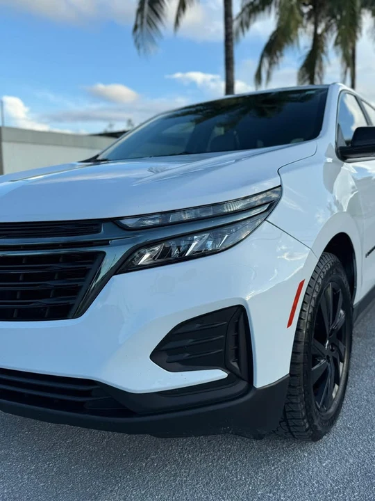 2023 Chevrolet Equinox - Image 12 of 15