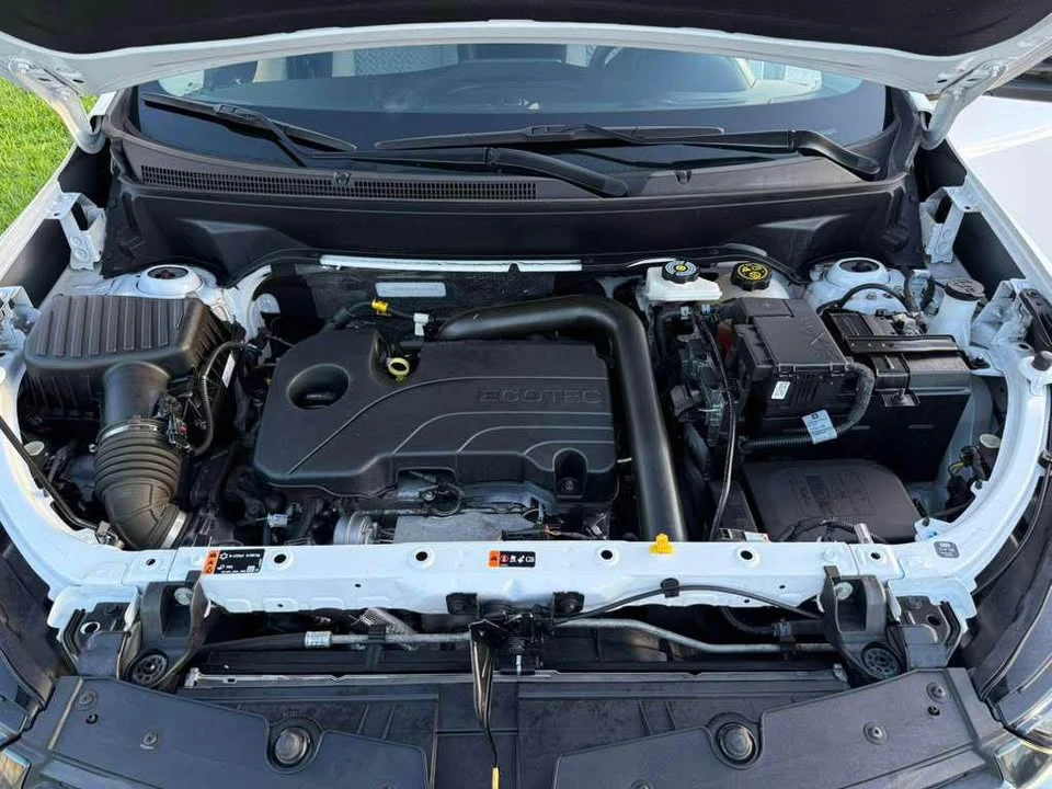 2023 Chevrolet Equinox - Image 8 of 15
