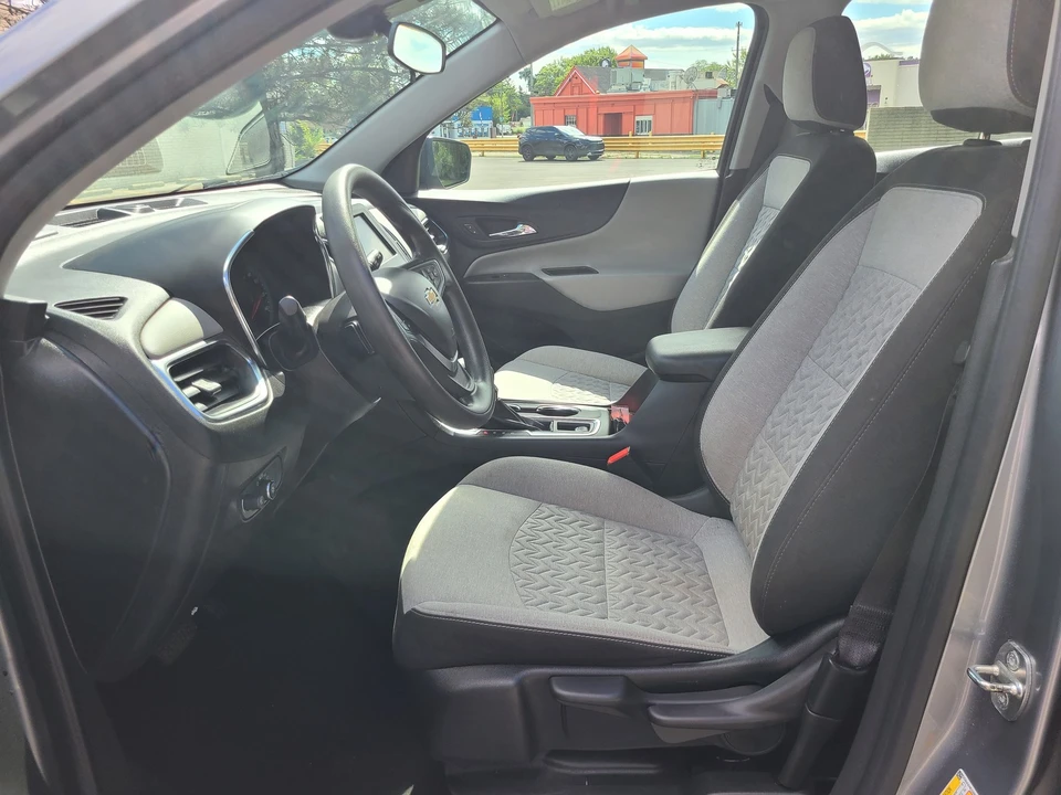 2023 Chevrolet Equinox - Image 10 of 21