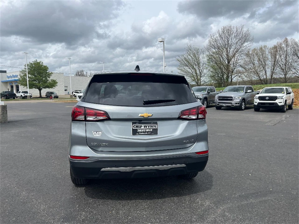 2023 Chevrolet Equinox - Image 6 of 31