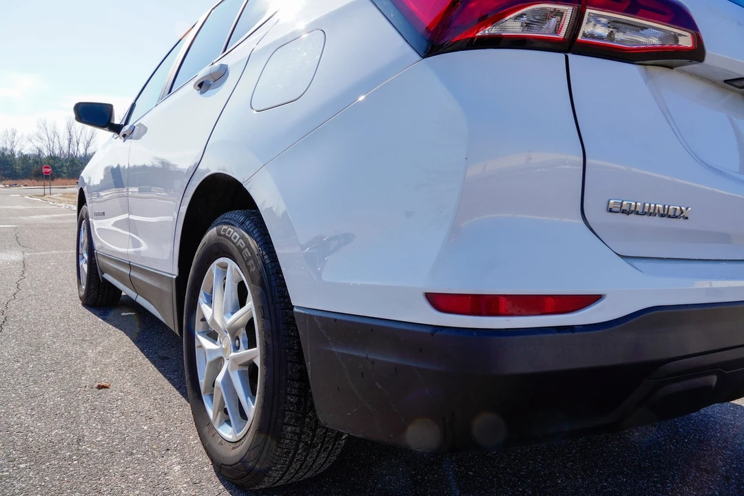 2023 Chevrolet Equinox - Image 31 of 31