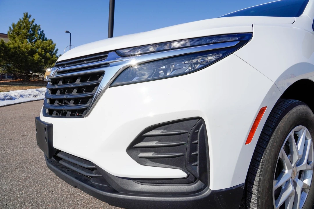 2023 Chevrolet Equinox - Image 21 of 31