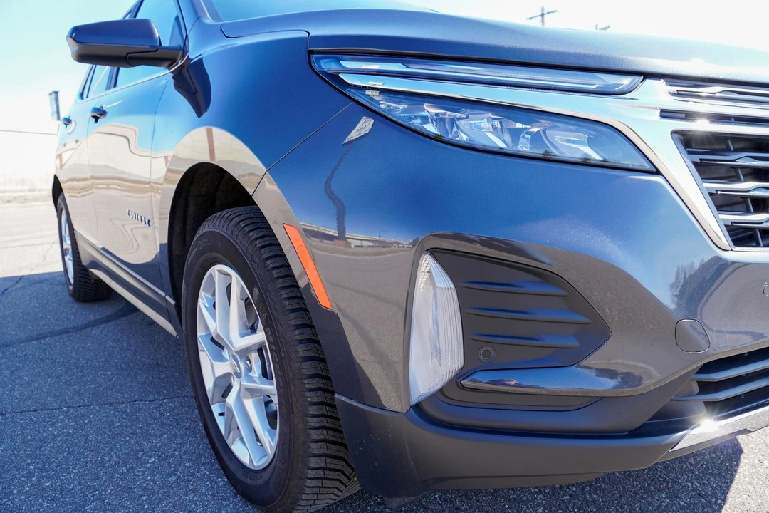 2023 Chevrolet Equinox - Image 25 of 31