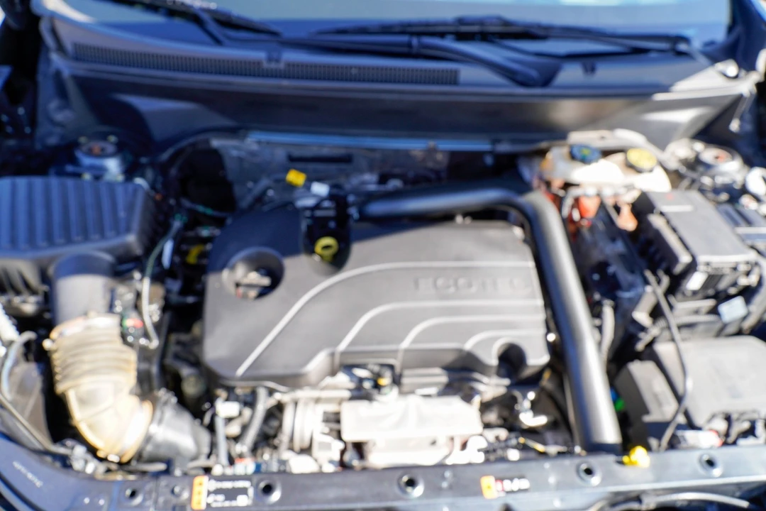 2023 Chevrolet Equinox - Image 18 of 21