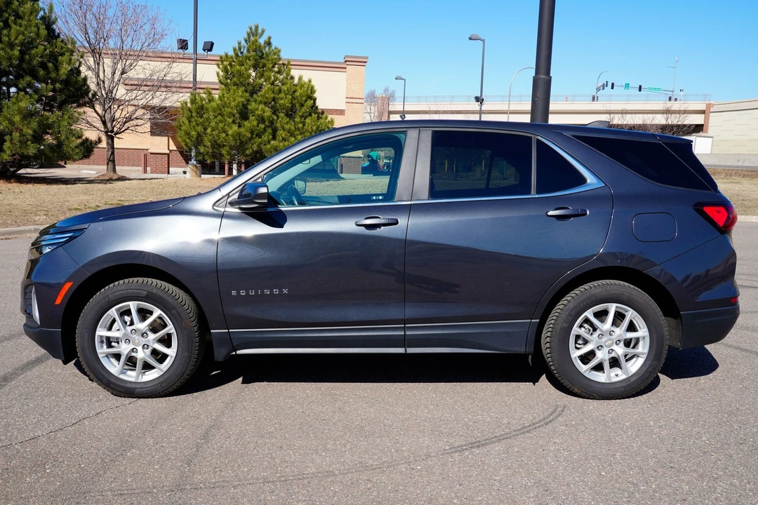 2023 Chevrolet Equinox - Image 7 of 21