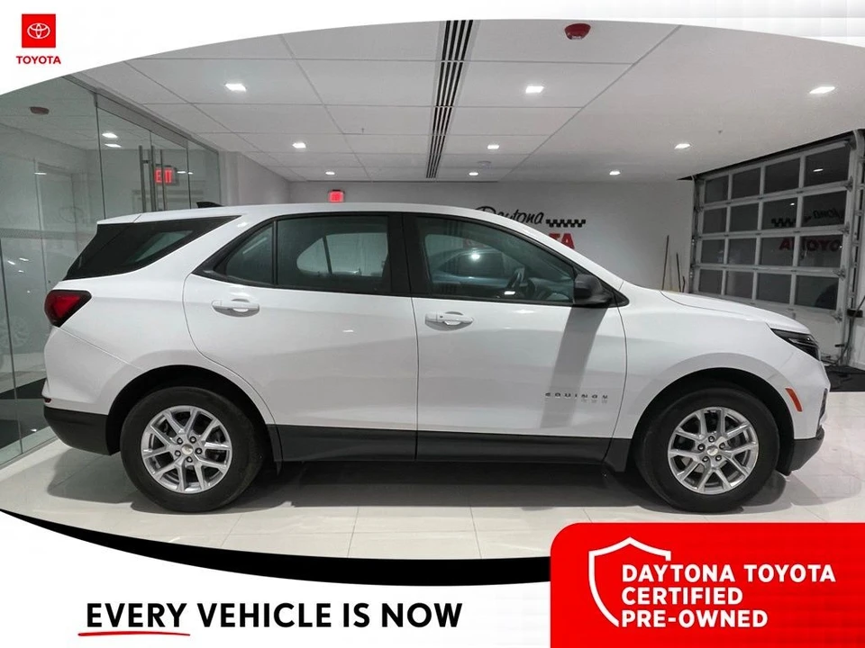 2023 Chevrolet Equinox - Image 3 of 10