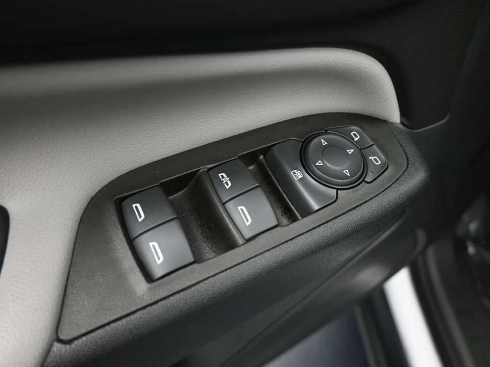 2023 Chevrolet Equinox - Image 12 of 12