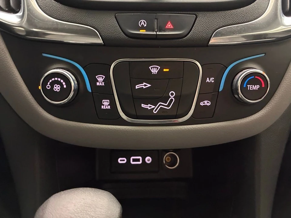 2023 Chevrolet Equinox - Image 5 of 12