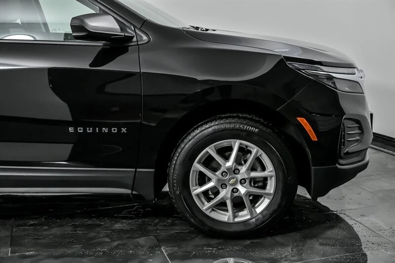 2023 Chevrolet Equinox - Image 14 of 21