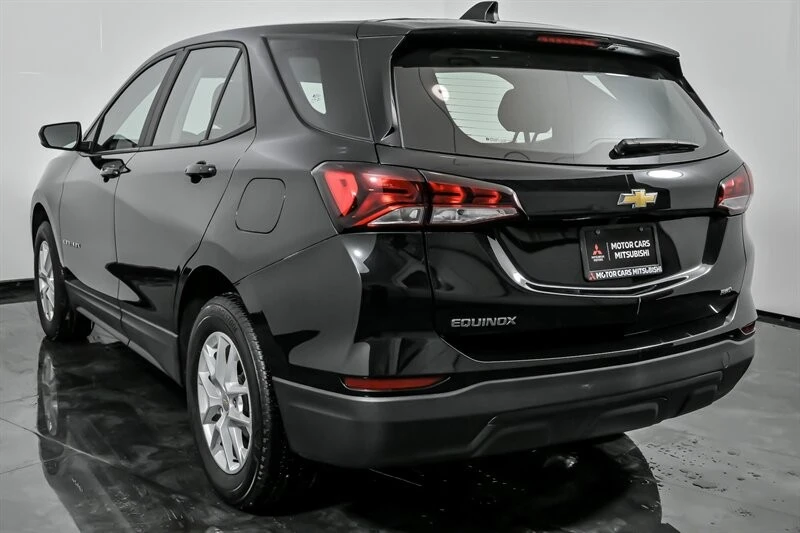 2023 Chevrolet Equinox - Image 9 of 21