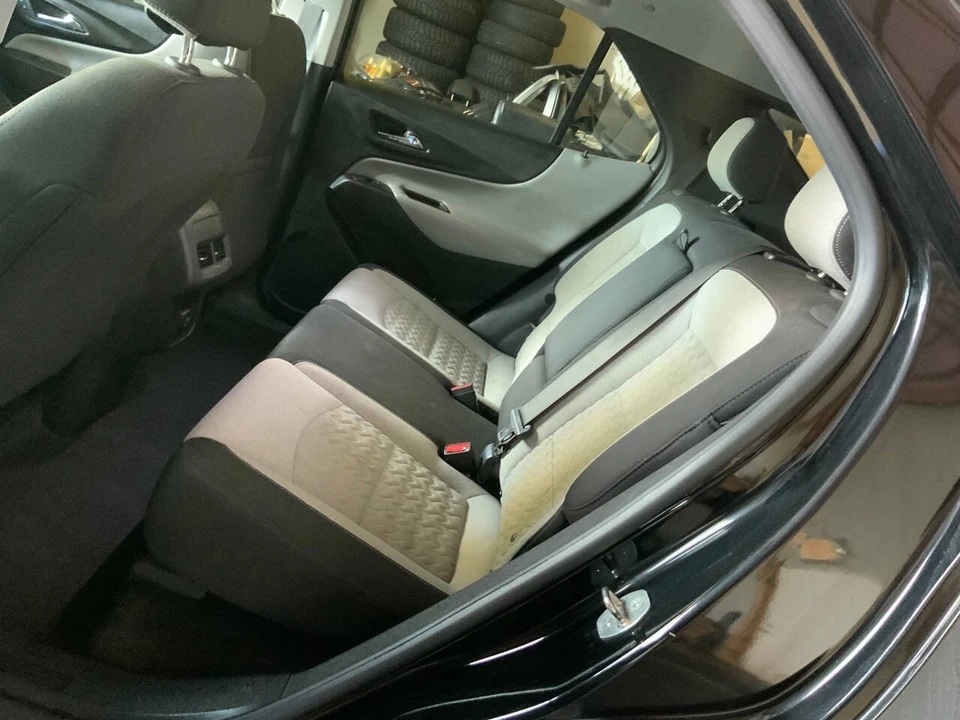 2023 Chevrolet Equinox - Image 8 of 12