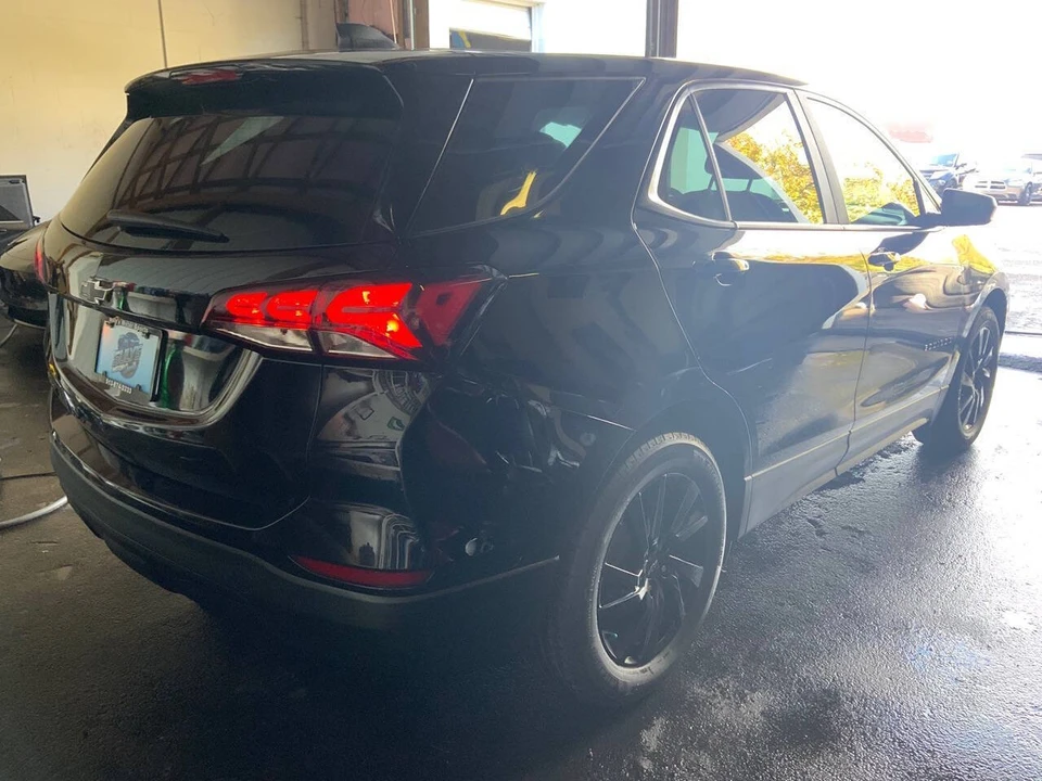 2023 Chevrolet Equinox - Image 5 of 21