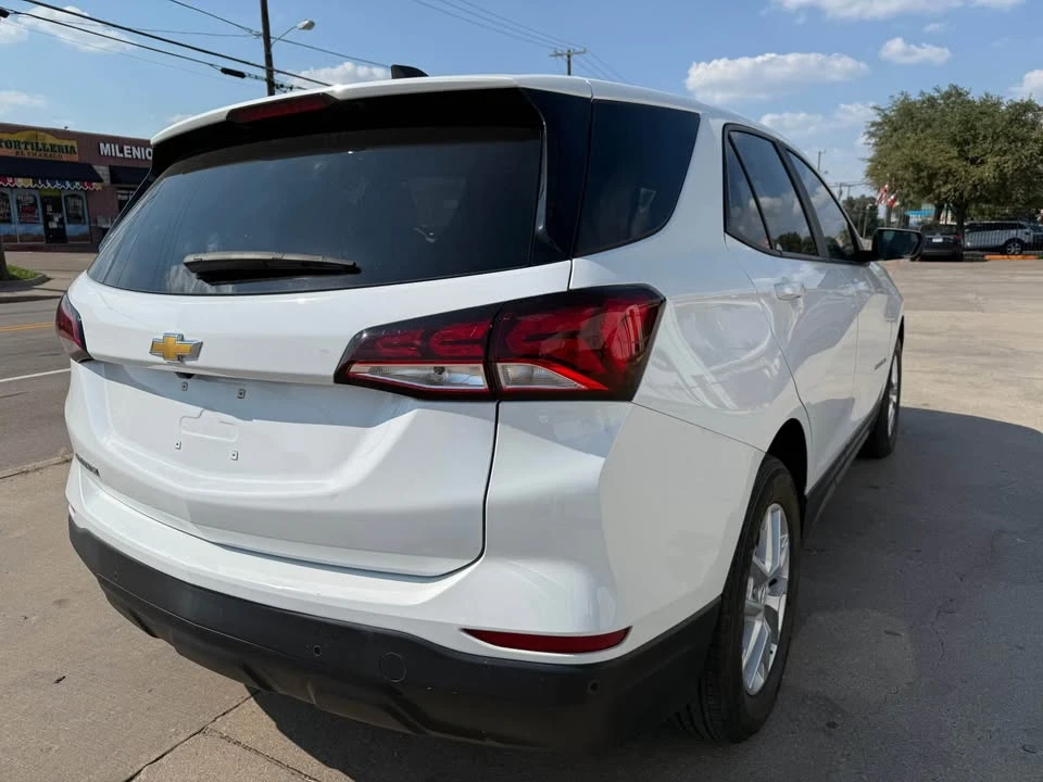 2023 Chevrolet Equinox - Image 6 of 10