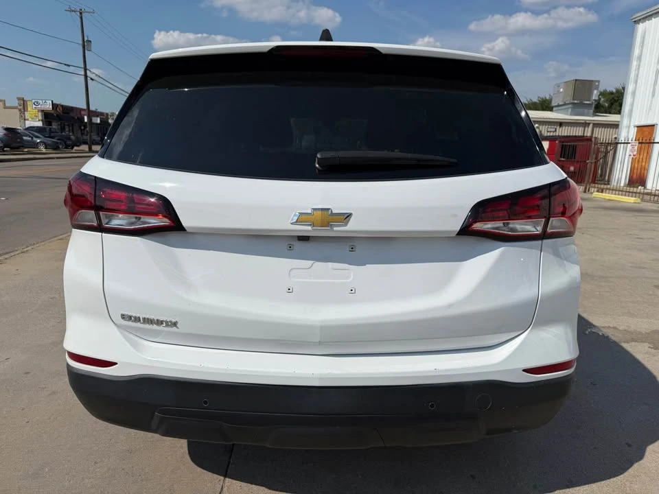 2023 Chevrolet Equinox - Image 4 of 10