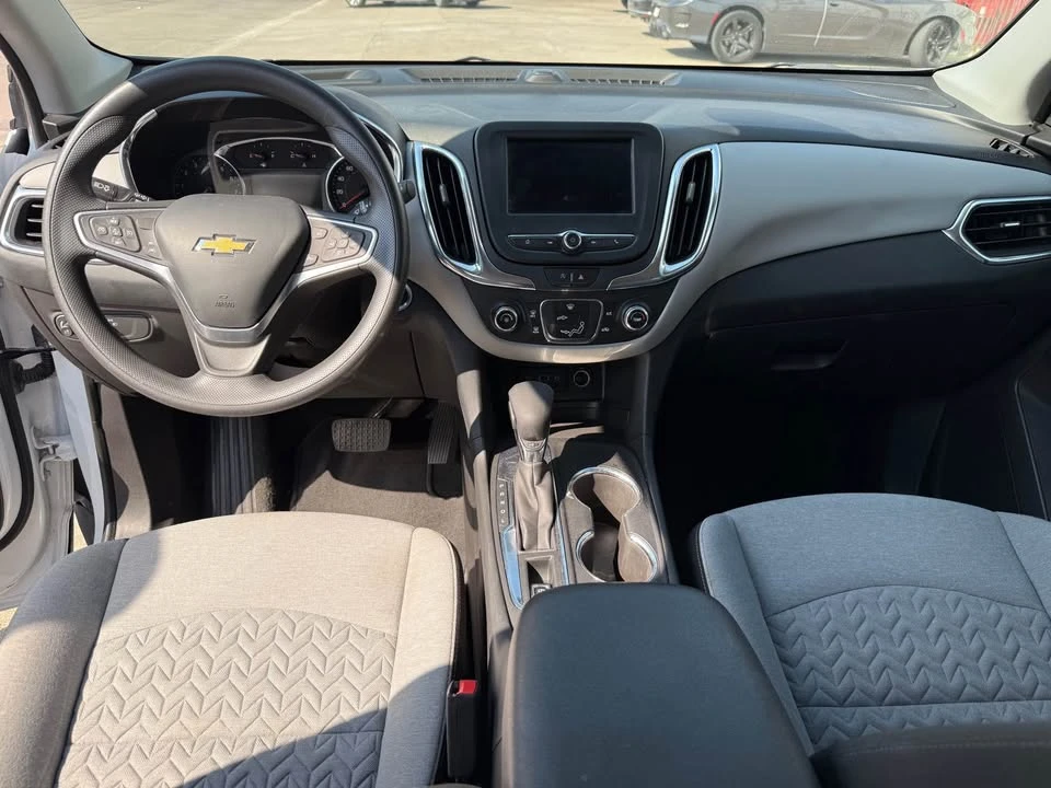 2023 Chevrolet Equinox - Image 9 of 10