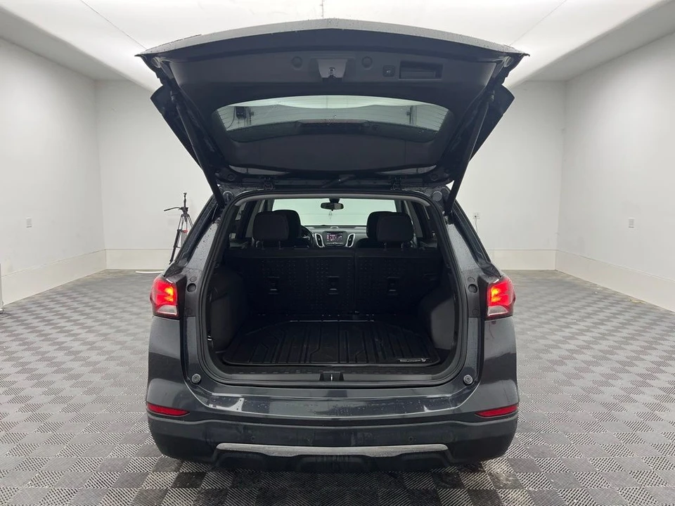 2023 Chevrolet Equinox - Image 11 of 12