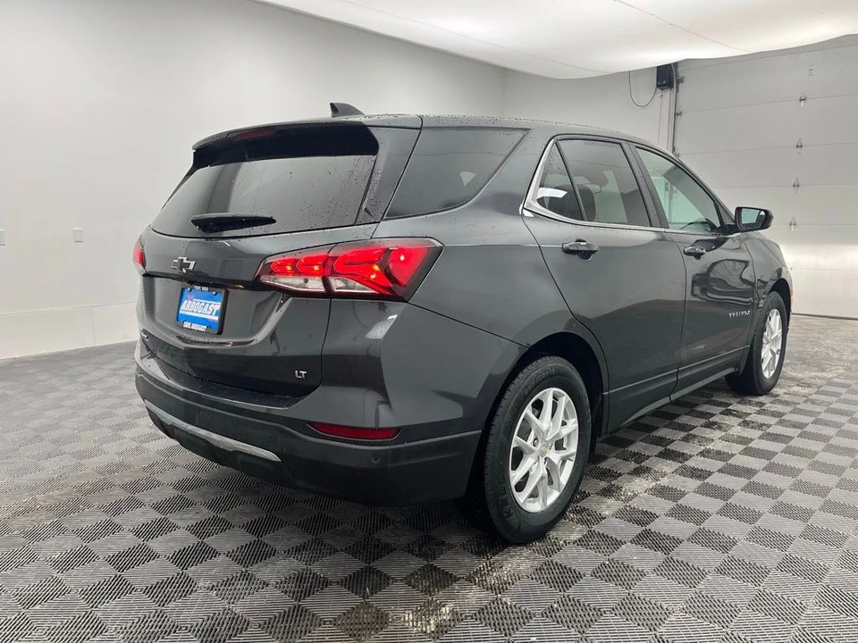 2023 Chevrolet Equinox - Image 9 of 12