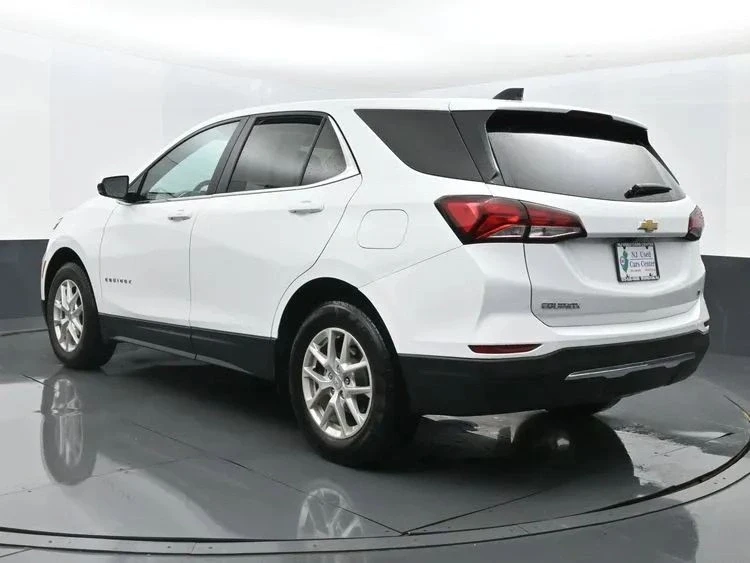 2023 Chevrolet Equinox - Image 9 of 12